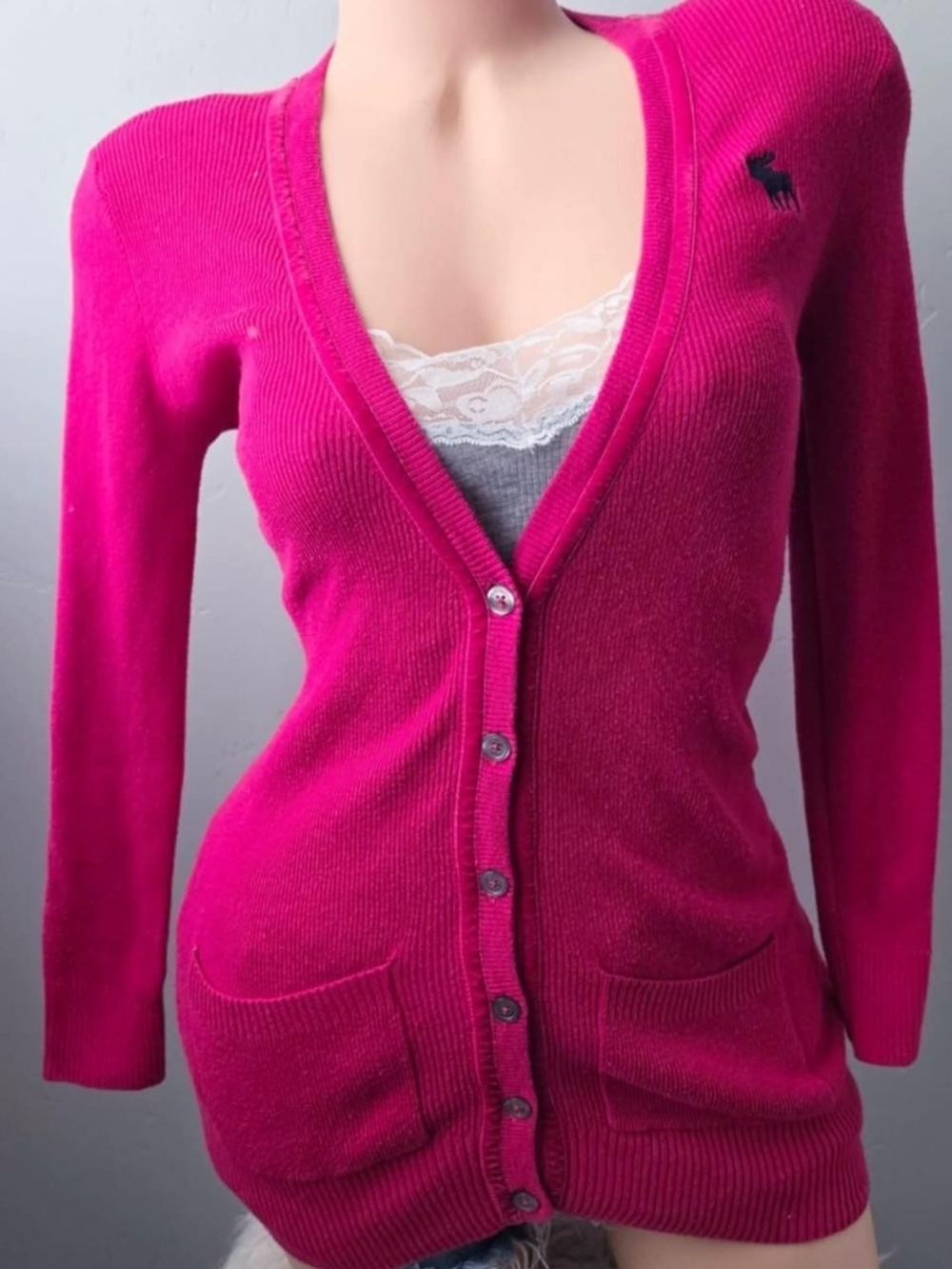 2000s y2k Abercrombie & Fitch pink cardigan sweater size XS